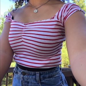 ☆ red n white striped lettuce hem top ☆